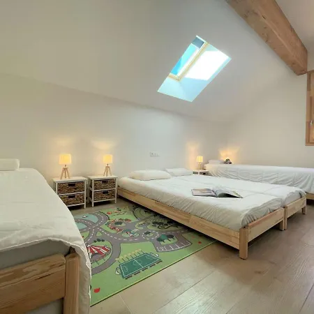 Dupleix 4 Pieces, 6-8 Pers. A Puy St Pierre - Lumineux, Equipe, Calme Avec Terrasse Et Garage Prive - Fr-1-330c-136 Chalet